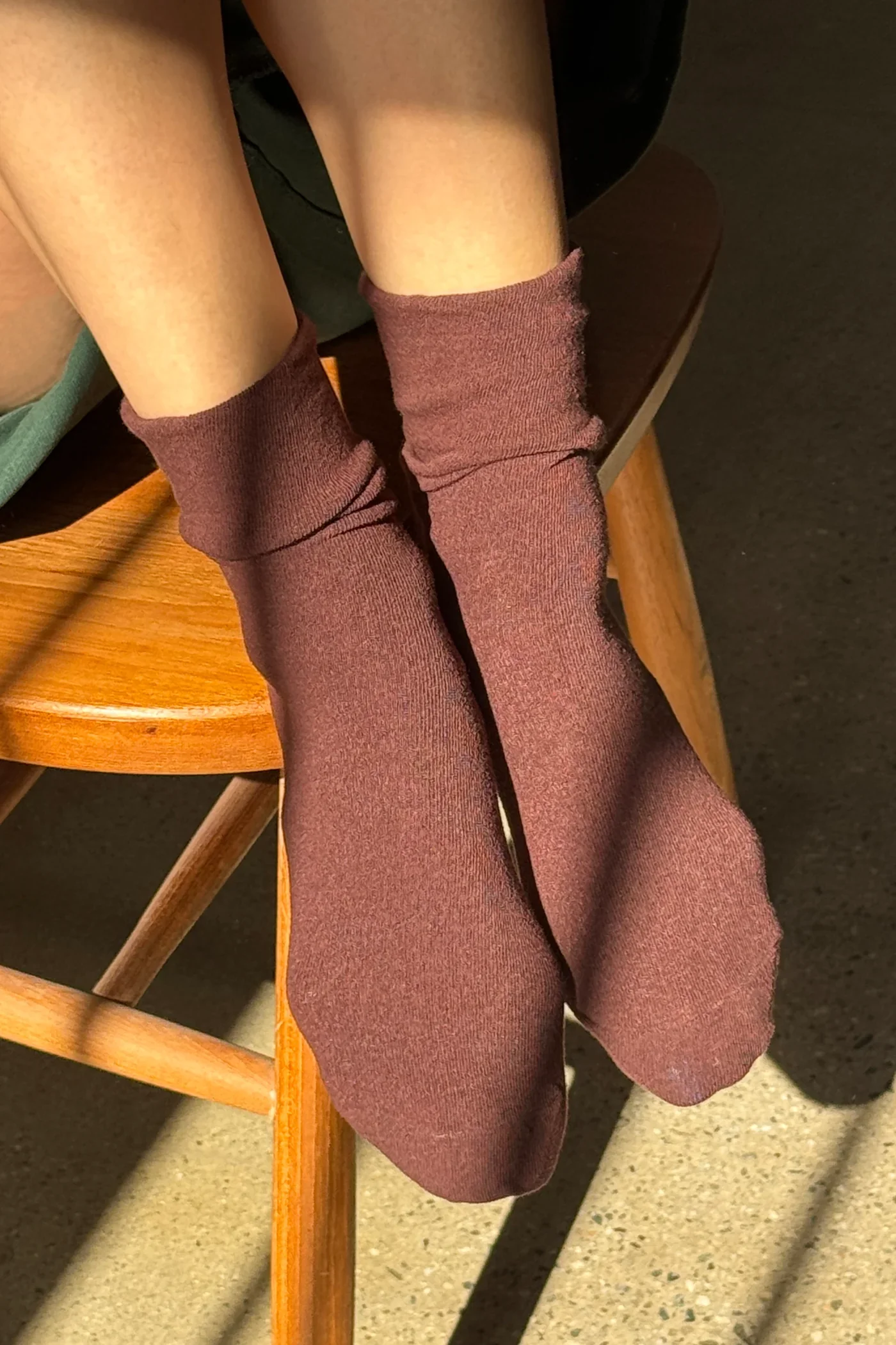 Breezy Sneaker Socks in Dark Cacao - Image 2