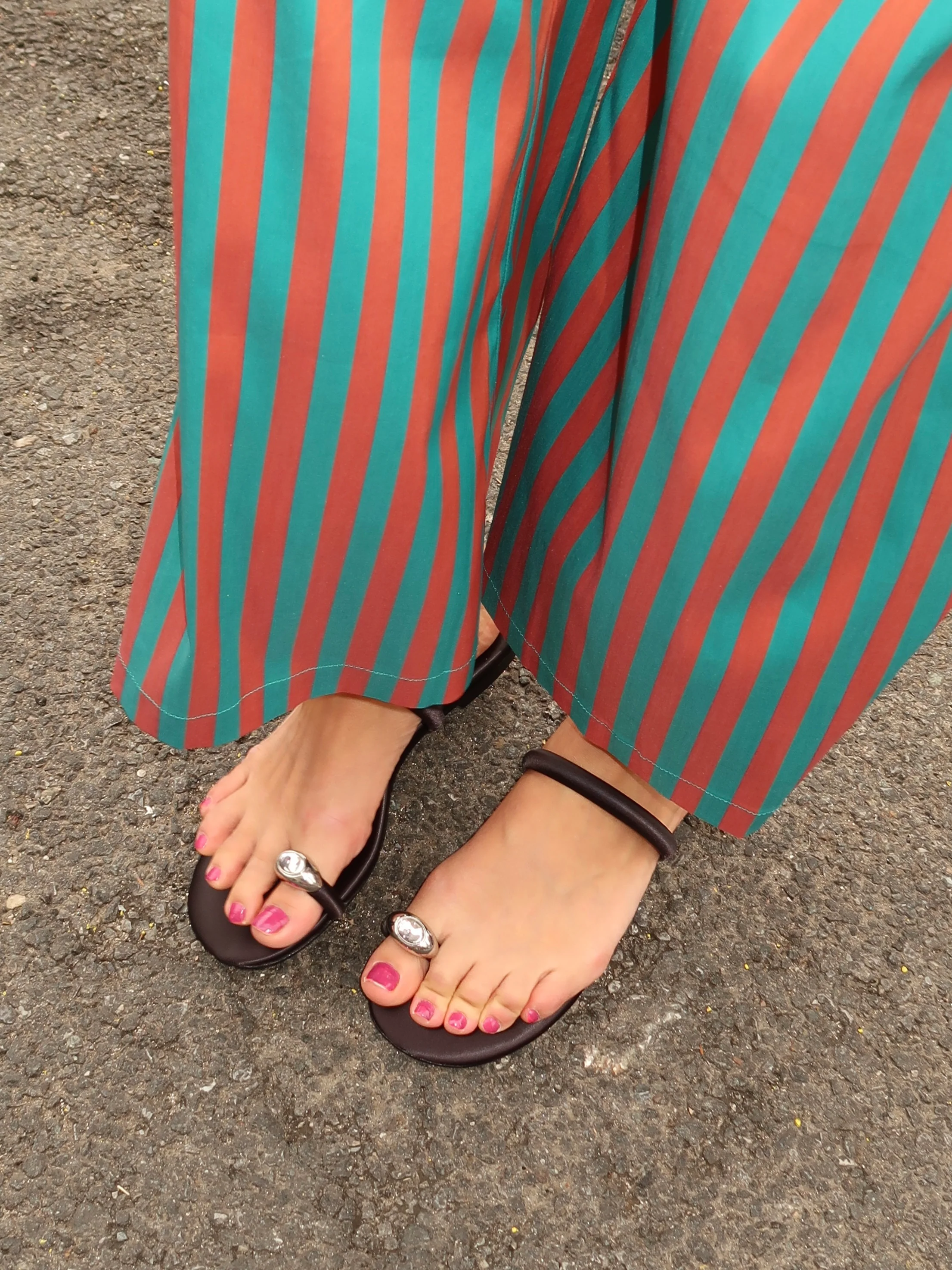 Pipe Sandal in Black/Clear - Image 4