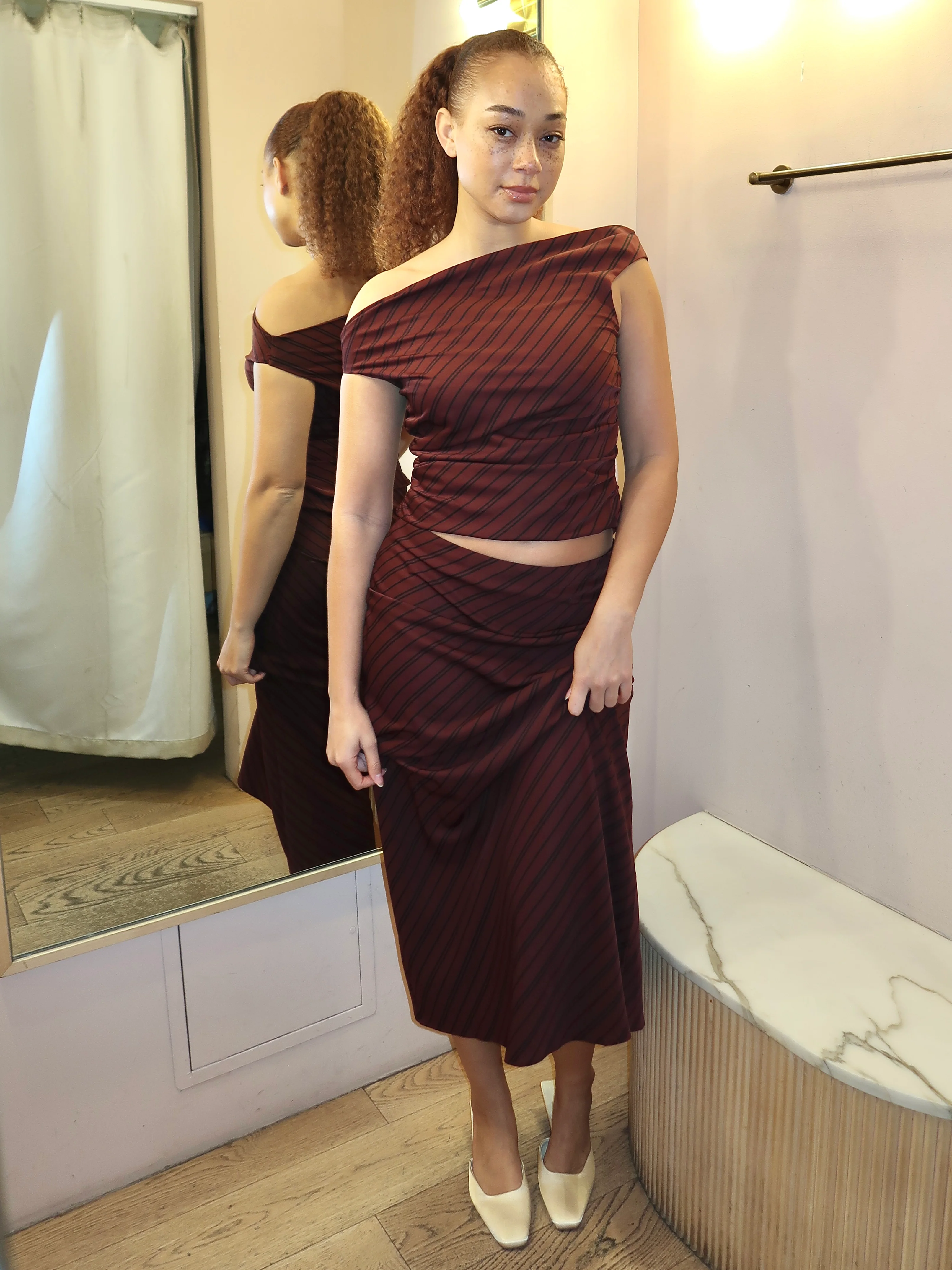 Ravello Skirt in Oxblood - Image 4
