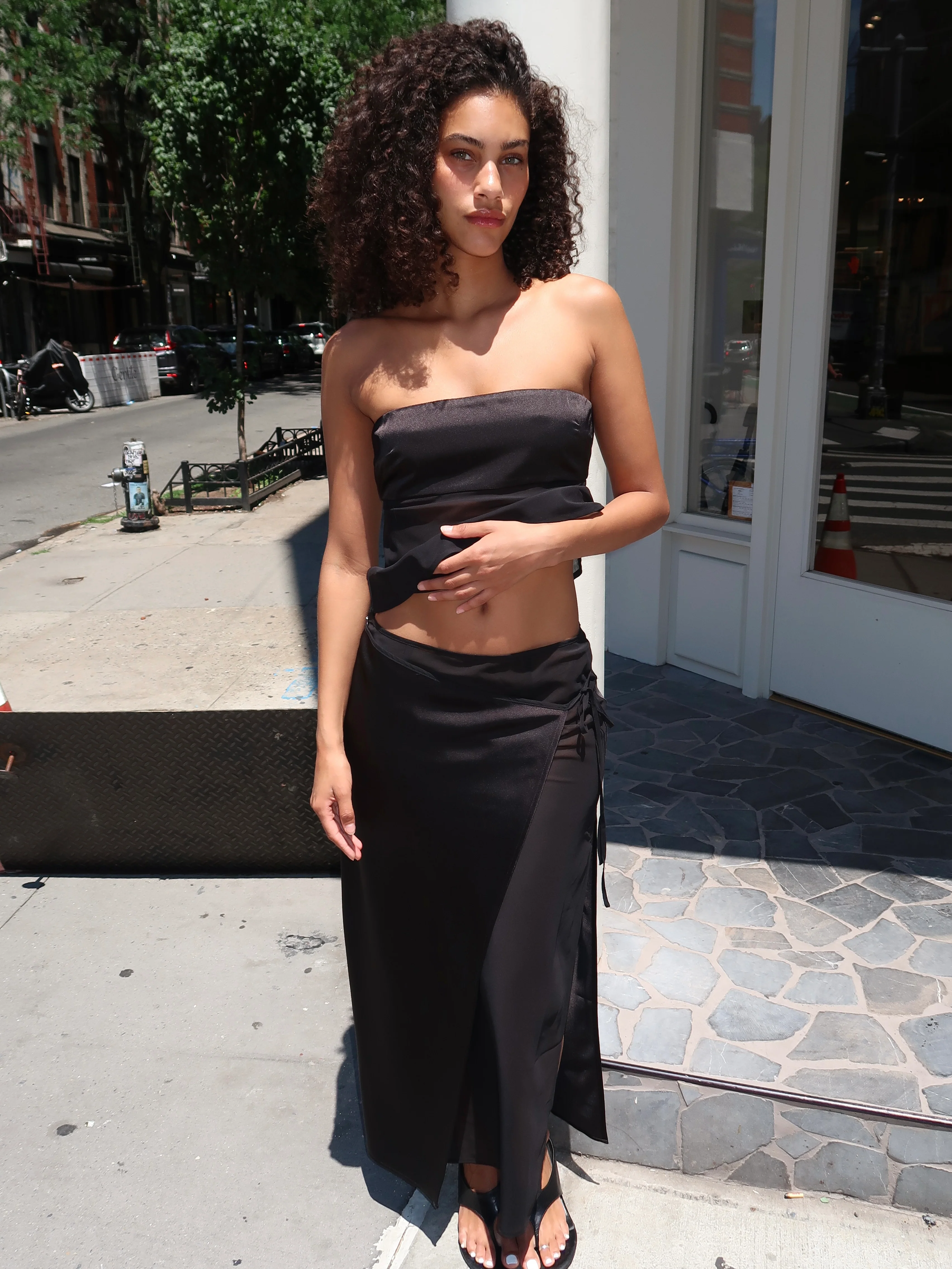 Ricky Midi Skirt in Black - Image 4