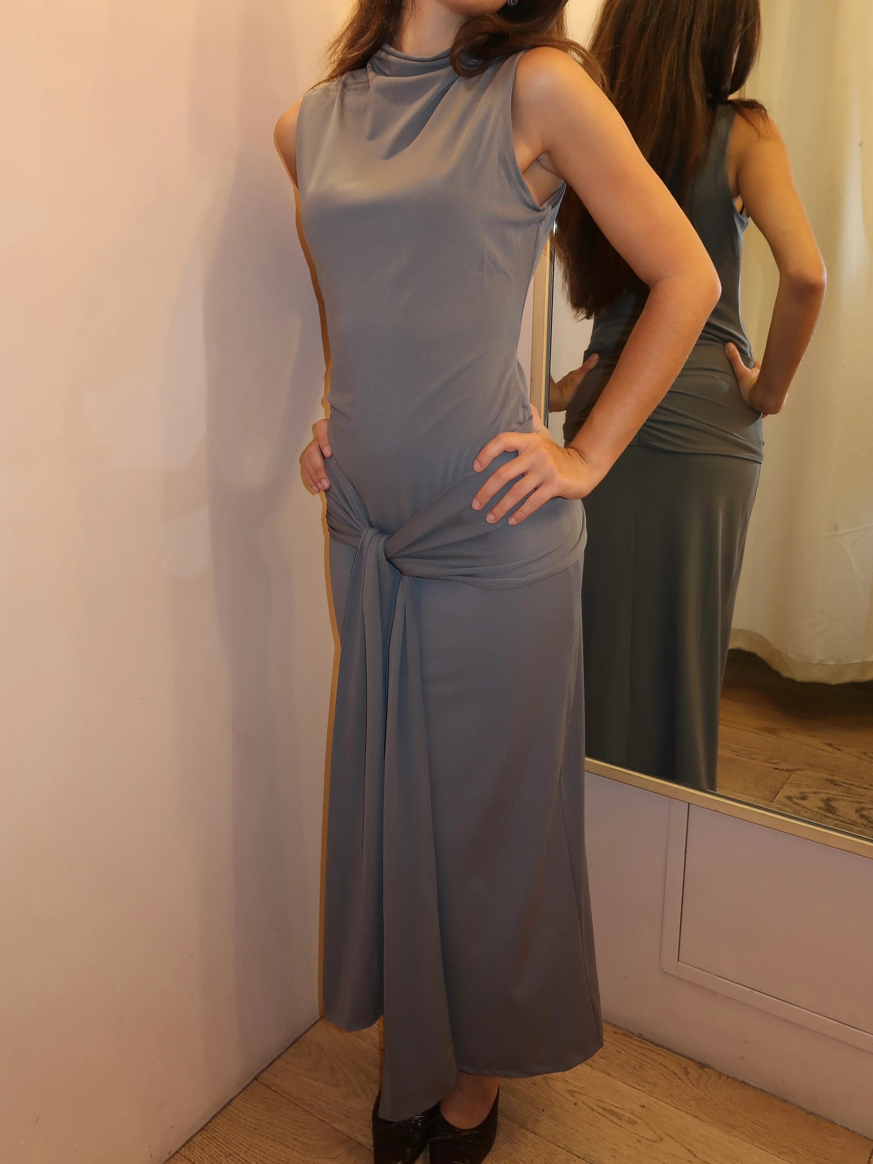 Victoria Dress in Grey - Image 2